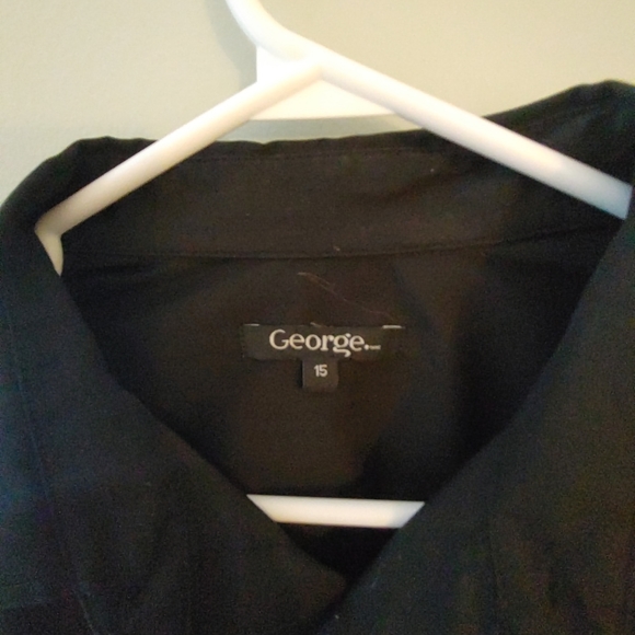 Black shirt for men, Medium - Picture 3 of 3